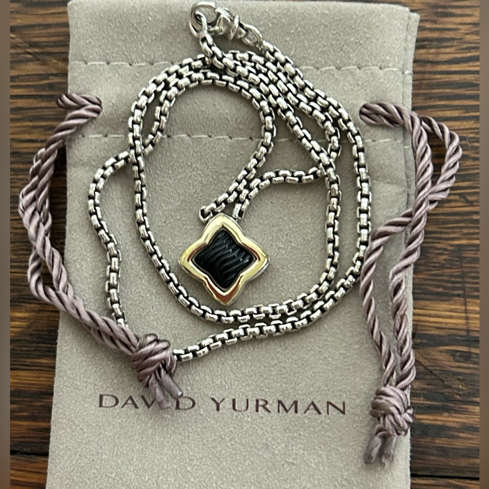 DY Onyx/ 18k Gold/ Sterling Silver Quatrefoil Necklace
